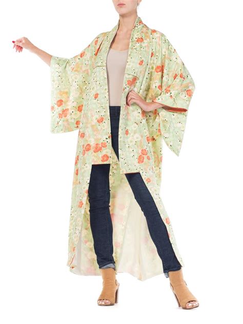 Hand Made Japanese Cherry Blossom Silk Kimono At 1stdibs