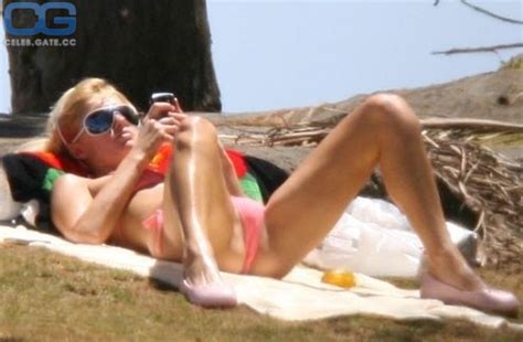 Paris Hilton Nude Pictures Onlyfans Leaks Playboy Photos Sex Scene Uncensored
