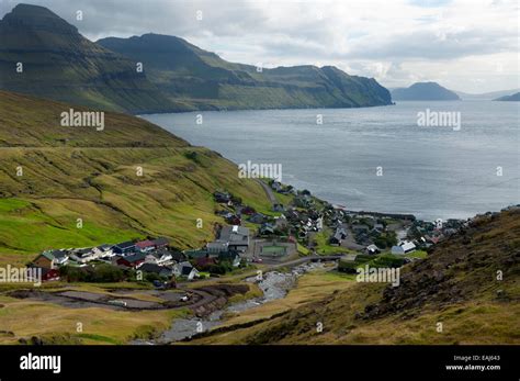 small village  front   ocean faroe islands stock photo alamy