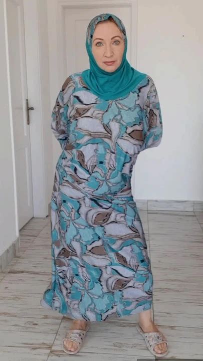 Strip In Oriental Outfit Amateur Amateur Porn Feat MariaOld By FapHouse XHamster