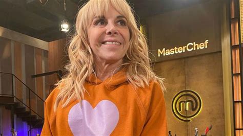 Masterchef Claudia Villafañe Recordó Y Homenajeó A Maradona Exitoina