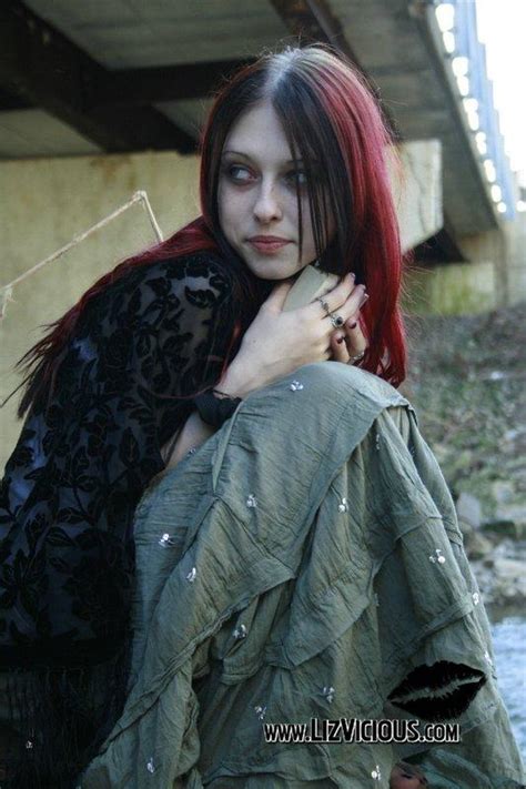 Liz Vicious Gets Naked Outside Porn Pictures Xxx Photos Sex Images Pictoa