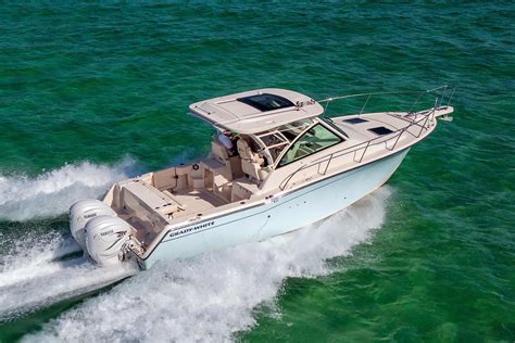 Grady-White Express 330 2022 | HMY Yachts