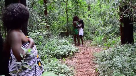 Black Roommates Share Sex Toys In Secret Lesbian Affair XNXX