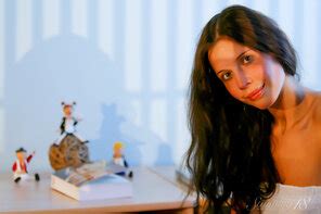 Amateur Girl Stunning Anoushka Brunette Girl With