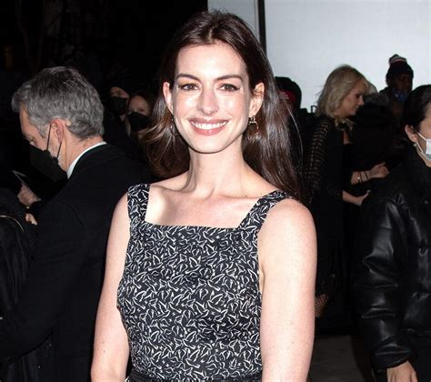 On Wednesdays, Anne Hathaway 'Wears No Pants'