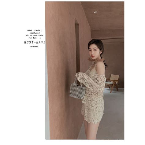 Mua Bikini đồ bơi nữ 2 mảnh áo choàng len móc kín đáo cao cấp đi biển LYAN BIKINI B02 Đẹp giá rẻ