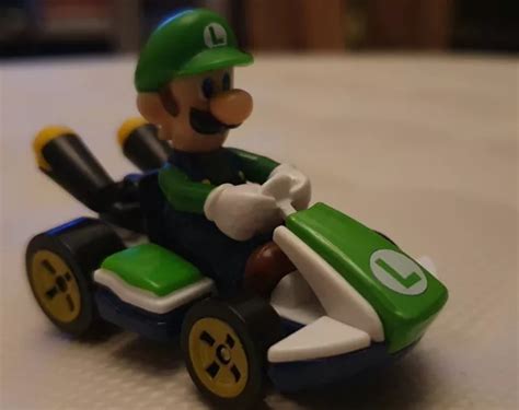 Hot Wheels Mario Kart Luigi Standard Kart Picclick Uk