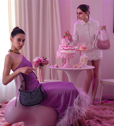 Graziella Braccialini - Chi siamo - Graziella Braccialini Official ...