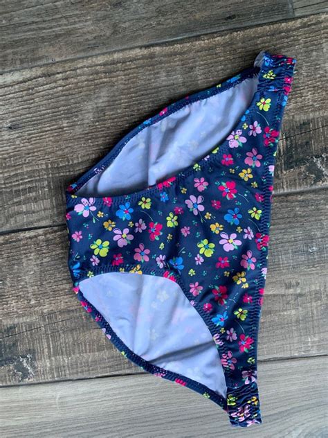 New Bikini Set Women S Fashion Swimwear Bikinis Swimsuits On Carousell