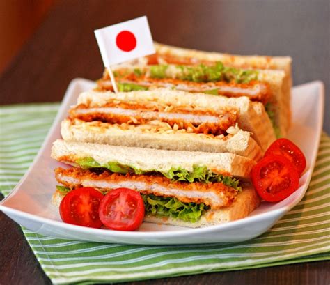Два ломтика хлеба и начинка: 10 сэндвичей из разных уголков мира