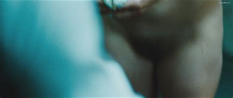 Naked J Rdis Triebel In Lagerfeuer