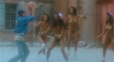 Nude Video Celebs Tatjana Simic Nude Amanda Redington Nude Flodder In Amerika 1992