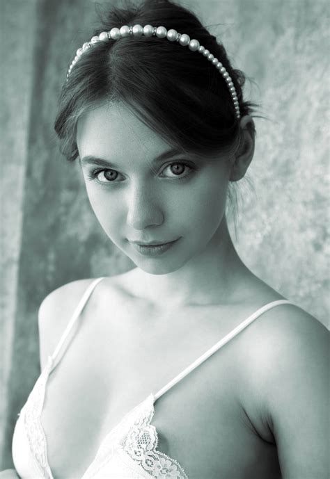 Portraits Nude Pics Erotic Beauties