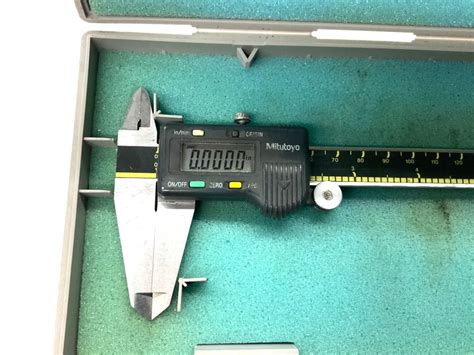 Mitutoyo Absolute Digital Caliper Model Cd 12cp For Sale 57 Off