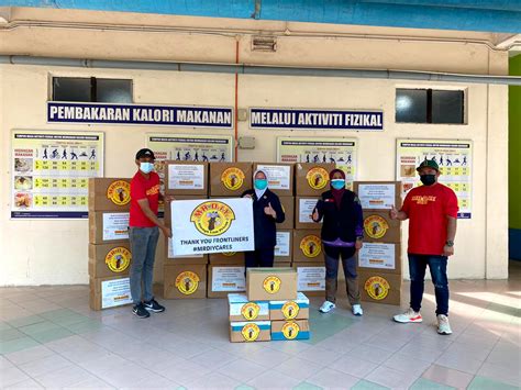 Mr Diy Covid Csr Mr Diy X Malaysian Relief Agency Mra Ppes To