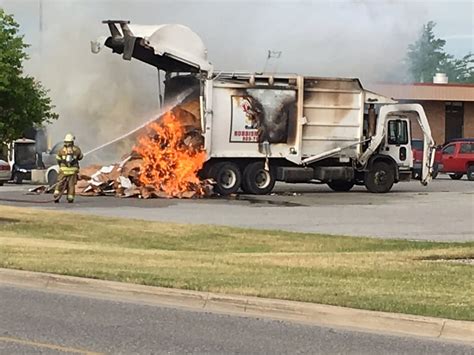 Firefighters Battle Garbage Truck Fire Near Svsu Wnem Tv 5