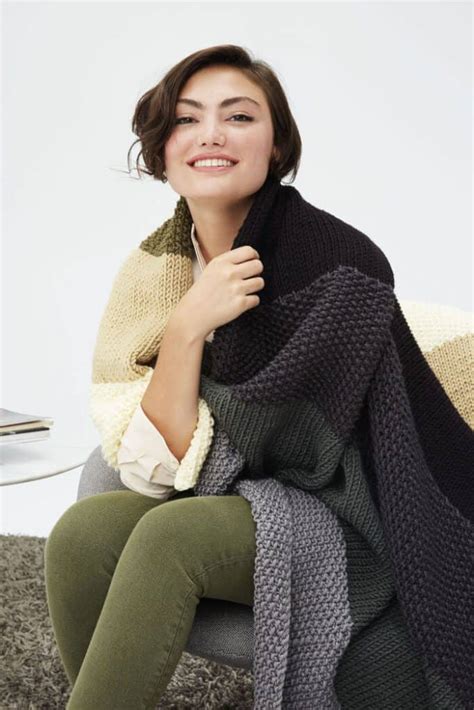 Lion Brand Knitting Patterns: Lovely Knit Patterns Recommended