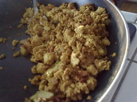 Scrambled Tofu And Cucumber Salad