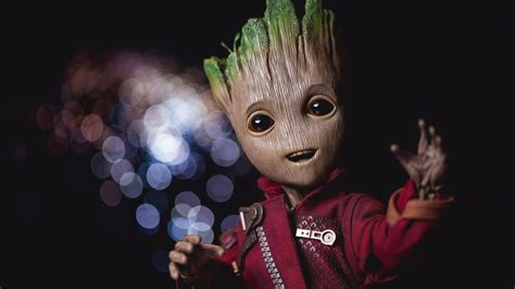 Groot Smiling