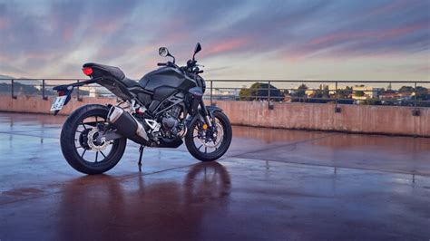 Honda CB R Naked Roadster Neo Sports Café Raffinatezza Premium