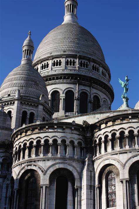 Sacre Coeur | Gothic architecture, Favorite places, French songs