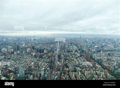 Aerial view of Taipei 101, Taipei Stock Photo - Alamy