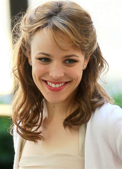 Rachel McAdams Hot Rachel McAdams Bikini Pics