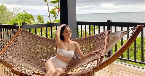 Hoa H U L Ng Th Y Linh Tung Lo T Nh Bikini Khoe Th N H Nh C C Ph M