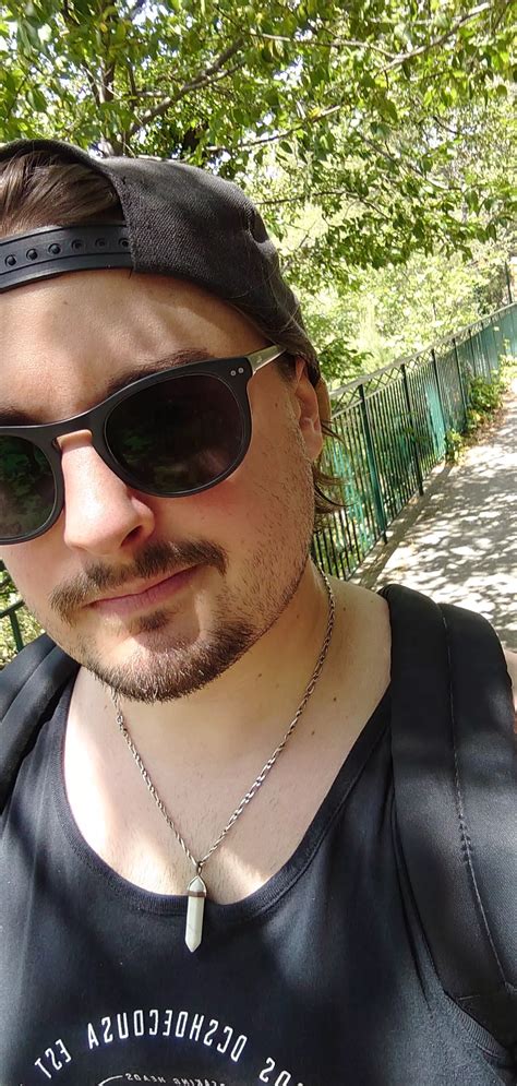 Sunny Day Outside Nudes GaymersGoneMild NUDE PICS ORG