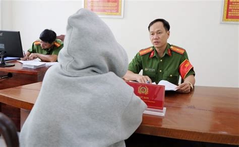 Tái diễn thủ đoạn giả hot girl kết bạn cưỡng đoạt tiền VOZ