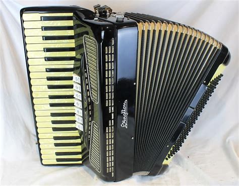 7217 - Black Singlton Piano Accordion LMH 41 120 | Reverb