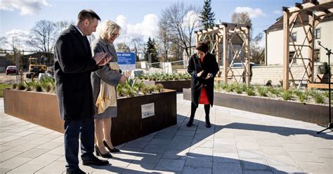 На бывшем еврейском кладбище открыта памятная табличка