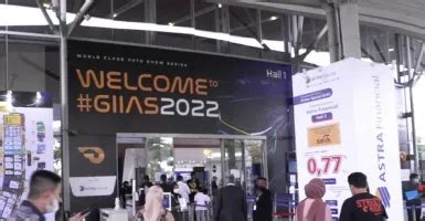 Gaikindo Beri Penghargaan Dalam Exhibitor Night GIIAS 2022 GenPI Co