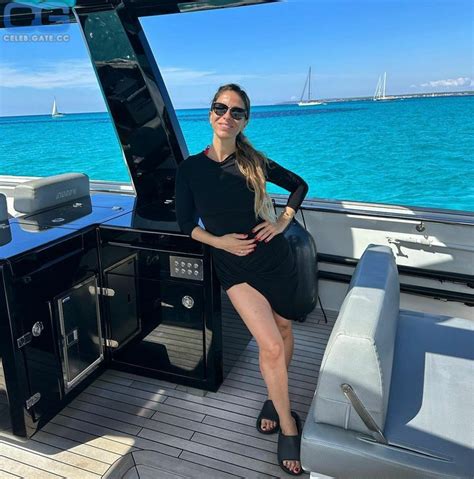 Guelcan Kamps Nude Pictures Onlyfans Leaks Playboy Photos Sex Scene Uncensored