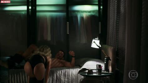 Naked Monique Alfradique In A Dona Do Peda O