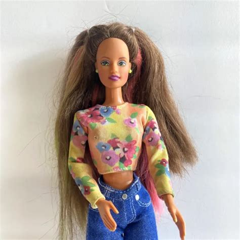 Vtg Barbie S Happenin Hair Teresa Doll Brunette Color Change Green