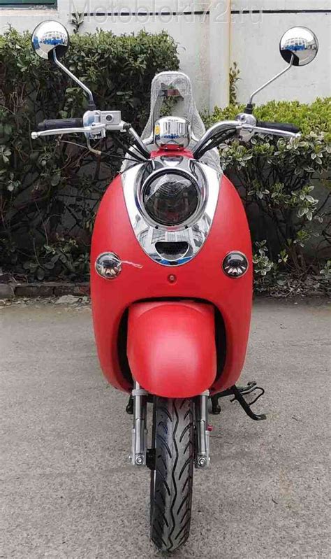 Купить Скутер VENTO RETRO (150 куб.см.) красный | motobloki72.ru