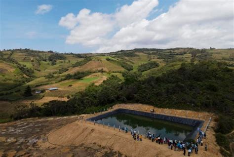 Se Inicia Construcci N De Mil Reservorios De Agua Para Riego En