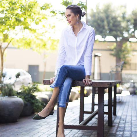 Simply Chic Why You Need A Crisp White Shirt Front Roe By Louise Roe