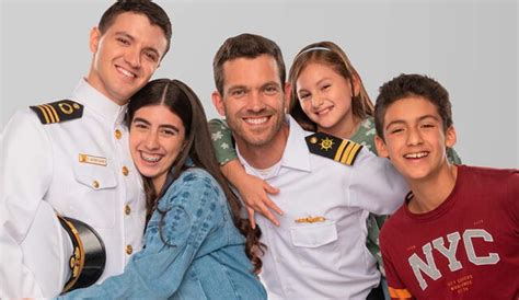 A qué hora da Papá en apuros la novela de Latina con Juan Carlos Rey de Castro TV y