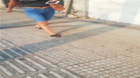 HERMOSA FLAKA LATINA HERMOSOS PIES