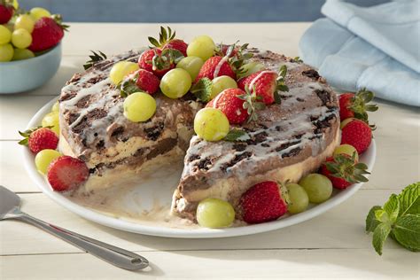 Pav De Sorvete Frutas E Mo A Topping Receitas Nestl