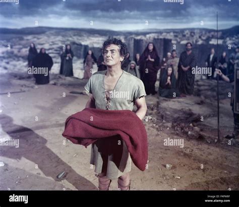 Victor Mature La Robe 1953 réalisé par Henry Koster Twentieth Century Fox Film Corpo Photo