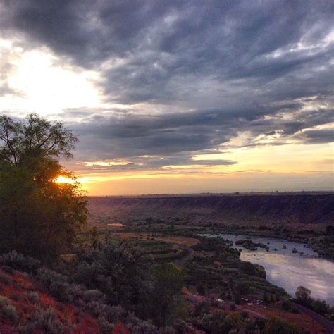 Snake River Canyon, Idaho | Snake river canyon, Idaho, Celestial