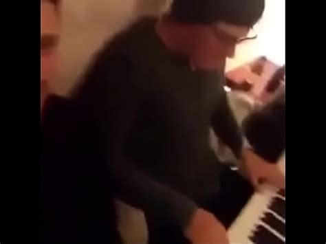 My Friend Suck My Dick XVIDEOS