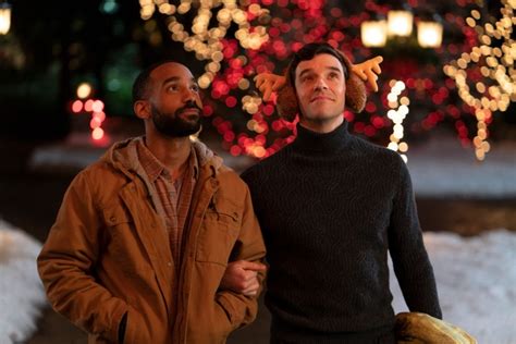 Netflixs Serves Cheesy Gay Christmas Rom Com In ‘single All The Way