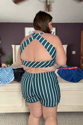 Green Striped Round Neck Sporty Bikini Top With Boy Short Set