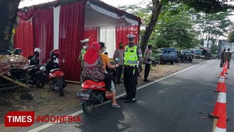 Kendaraan Diputar Balik Di Posko Pangandaran Cilacap Times Indonesia