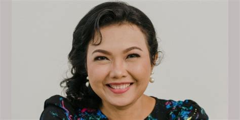 Sex Therapist Speaks About Sexual Wellness In Women And How Men Can Help